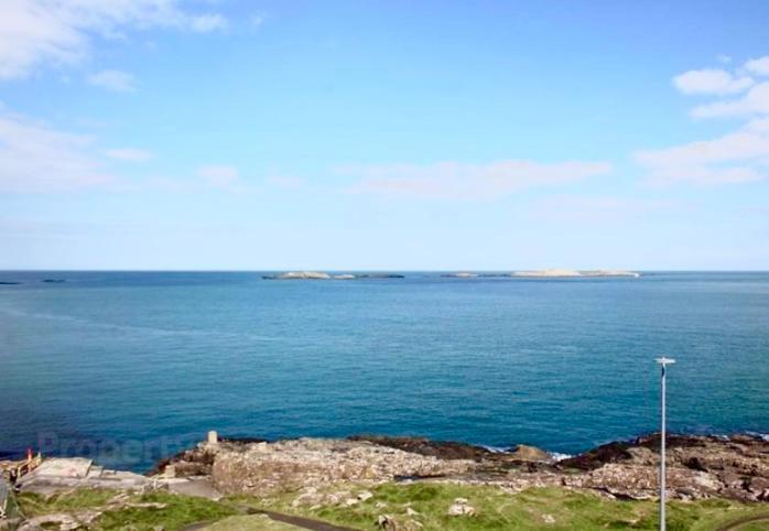 Cosy 3 Bedroom Apartment In Central Portrush With Sea Views Ngoại thất bức ảnh