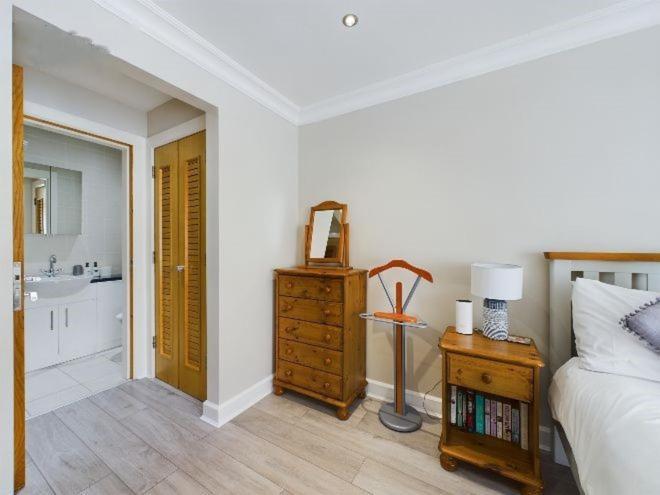 Cosy 3 Bedroom Apartment In Central Portrush With Sea Views Ngoại thất bức ảnh